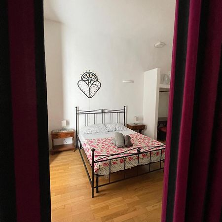 Lovely Room In Bari Old Town Exterior foto